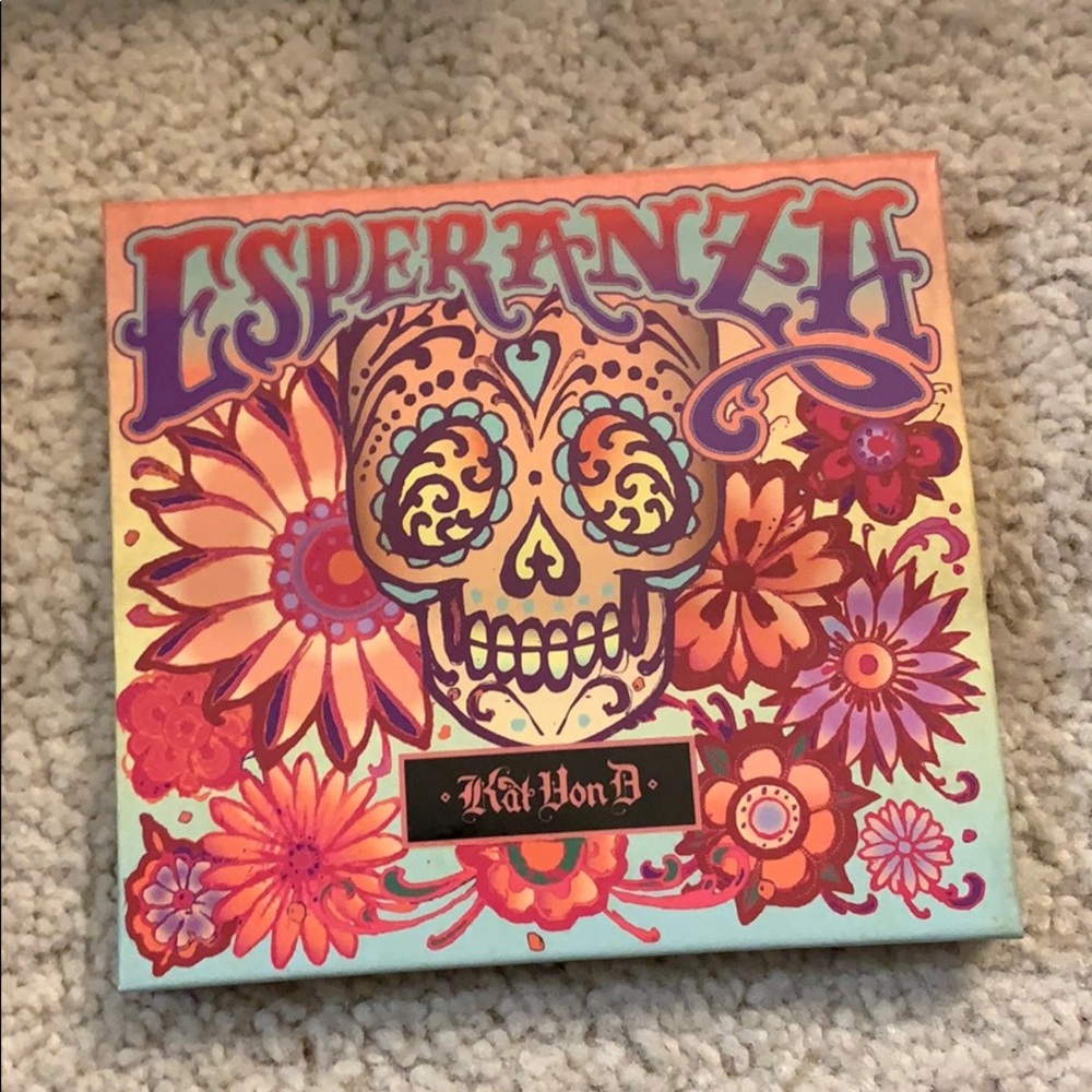 Kay Von D make up, Esperanza palette